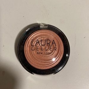 laura geller baked swirl illuminator